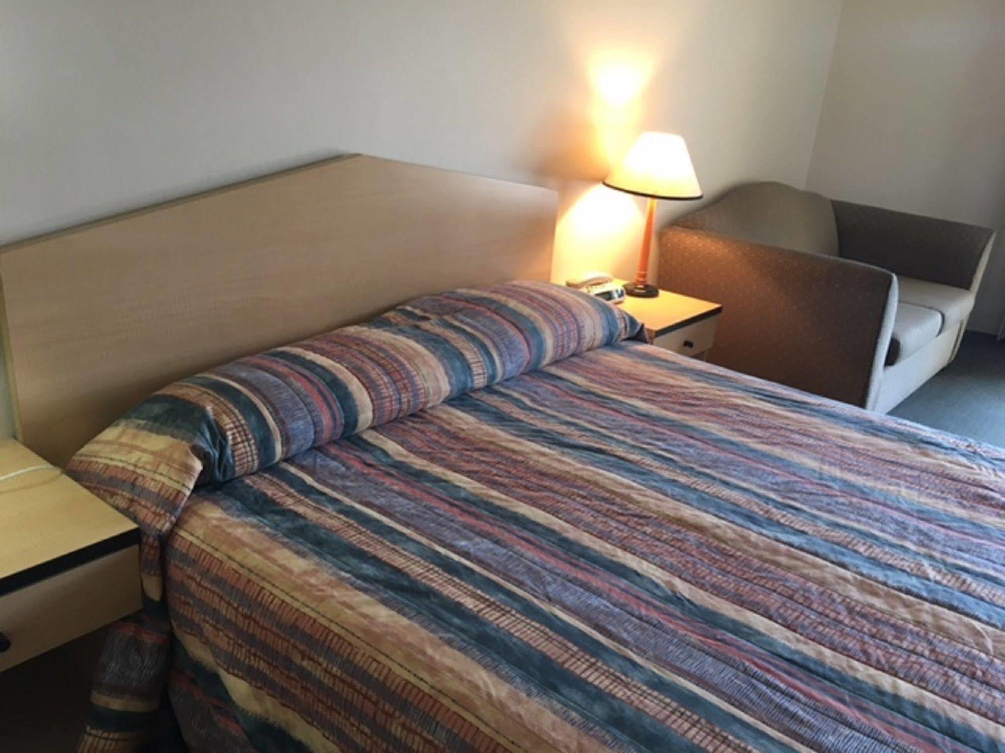 Motel Park View